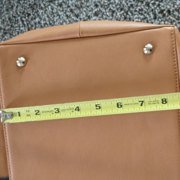 Mark & Graham Leather Weekender Bag - Picture 6 of 10